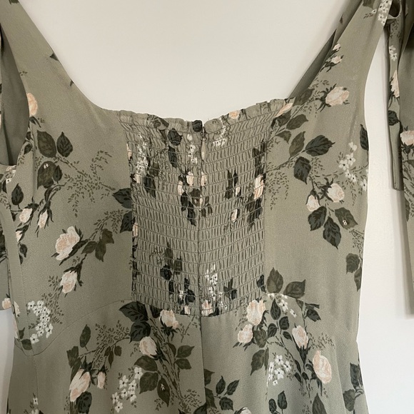 Reformation Twilight Dress in Verde size 6 petite. EUC - Picture 5 of 7